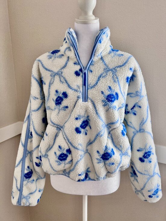 Old Navy Jackets & Blazers - Old Navy Floral Bow Printed Loose Sherpa Quarter-Zip Pullover - Size Med